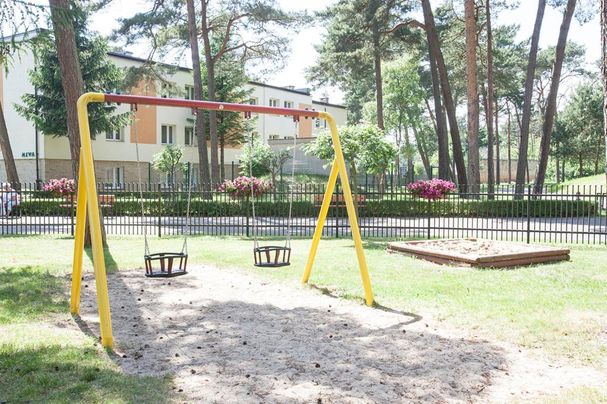 Rewita Rogowo K Kolobrzegu Hotel Ngoại thất bức ảnh